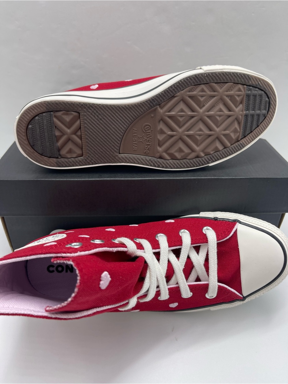 Converse A19065F WMNS 
CTAS HI
DAYS AHEAD/VINTAGE WHITE Sneakers 
Heart Print - Picture 4 of 16